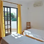 度假居 In With Private Pool